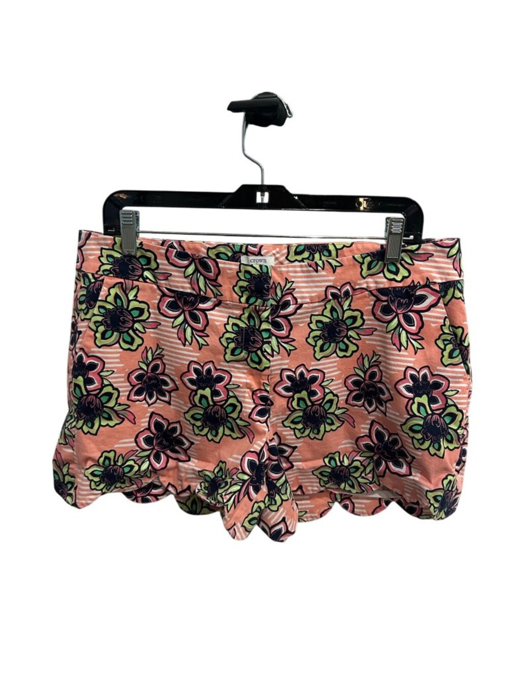 Crown & Ivy 12 Floral Scalloped Hem Shorts Stretch Peach Green Whimsical Preppy